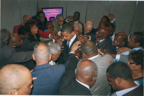 obama-prayer-circle1 obama-prayer-circle1